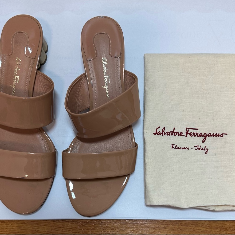 Salvatore Ferragamo Women's Blush Patent Sandals